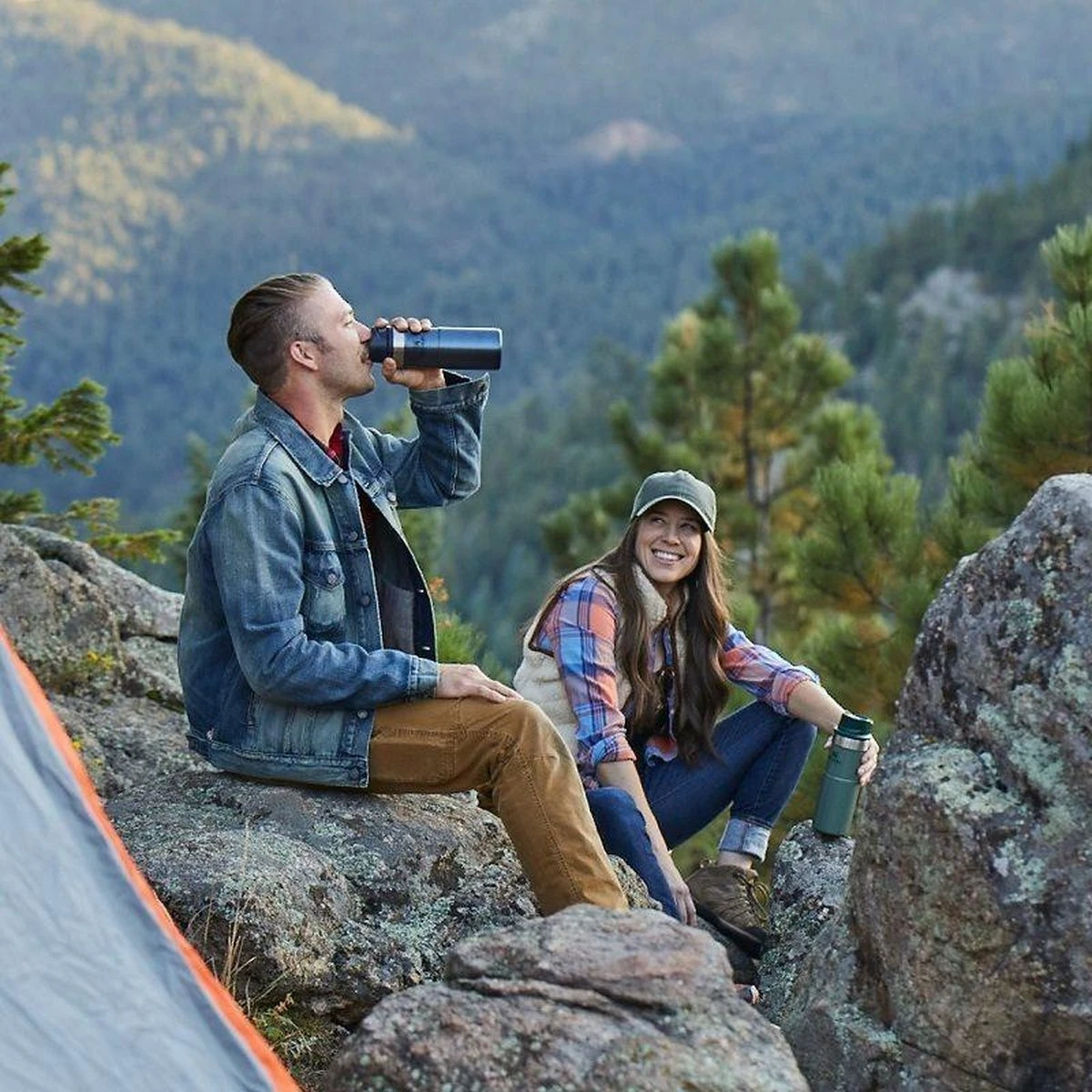 Stanley Classic Trigger-Action Thermosfles - 0.35L- Nightfall 10 Stanley Classic Trigger-Action Thermosfles - 0.35L- Nightfall - Afbeelding 8