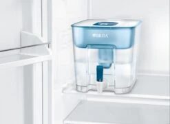 BRITA - Waterfilterkan - Flow Cool - Blauw - 8,2L + 12 Pack MAXTRA+ Waterfilterpatronen - Voordeelverpakking 11 BRITA - Waterfilterkan - Flow Cool - Blauw - 8,2L + 12 Pack MAXTRA+ Waterfilterpatronen - Voordeelverpakking -Beste Koffie Winkel 1200x877 3