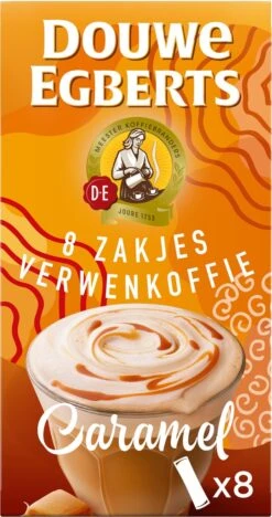 Douwe Egberts Verwenkoffie Latte Caramel Oploskoffie - 5 X 8 Zakjes -Beste Koffie Winkel 633x1200 1