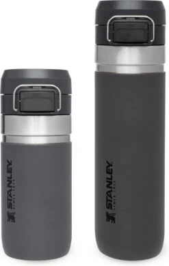 Stanley The Quick Flip Water Bottle 0,70L - Thermosfles - Charcoal 22 Stanley The Quick Flip Water Bottle 0,70L - Thermosfles - Charcoal -Beste Koffie Winkel 761x1200