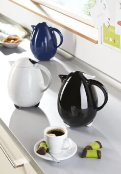 Leifheit Columbus Isoleerkan - 1 Liter - Rood -Beste Koffie Winkel 838x1200