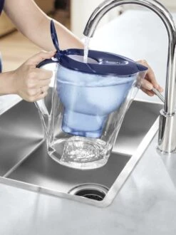 BRITA - Waterfilterkan Marella XL - Blauw - 3,5L -Beste Koffie Winkel 899x1200 2