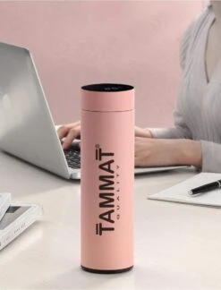 Slimme Thermosfles Met LCD Temperatuur Display - Curver Isolatiefles 500 ML - Rubber Coating - Dubbelwandige Thermosfles - Thermosbeker - Isoleerfles - Thermoskan - Travel Mug - Bidon Drinkfles - Koffiebeker - Drinkflessen - RVS - Smart Thermos -Beste Koffie Winkel 915x1200